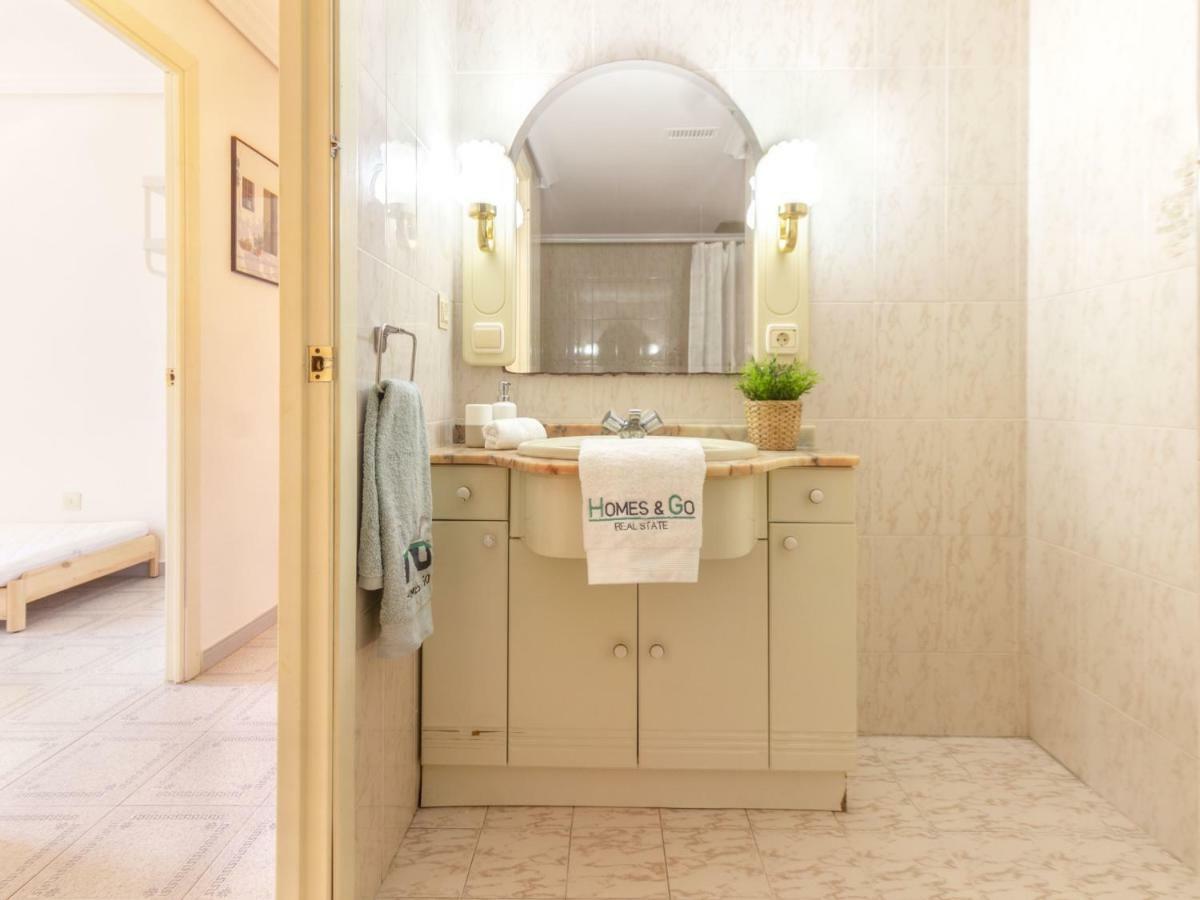 Homes & Go Albeniz Basic La Pineda Extérieur photo